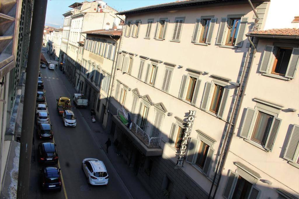 Santa Maria Novella Station Florentine Apartment