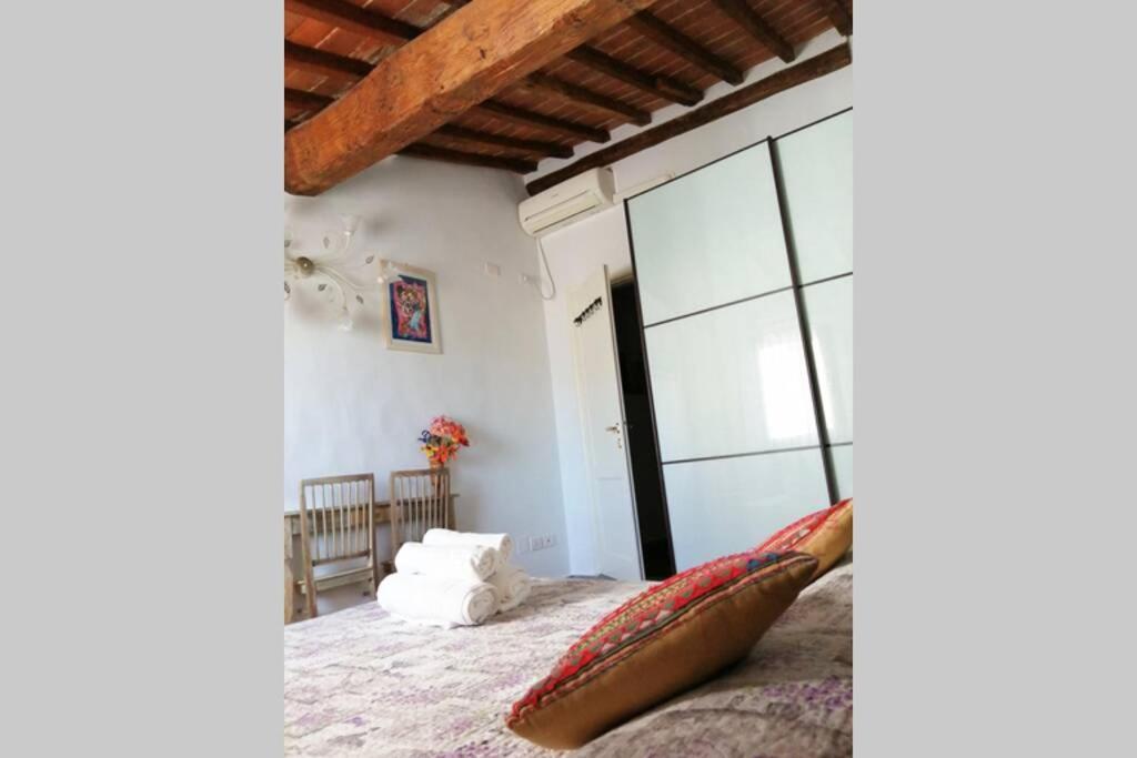Santa Maria Novella Station Florentine Apartment Florence
